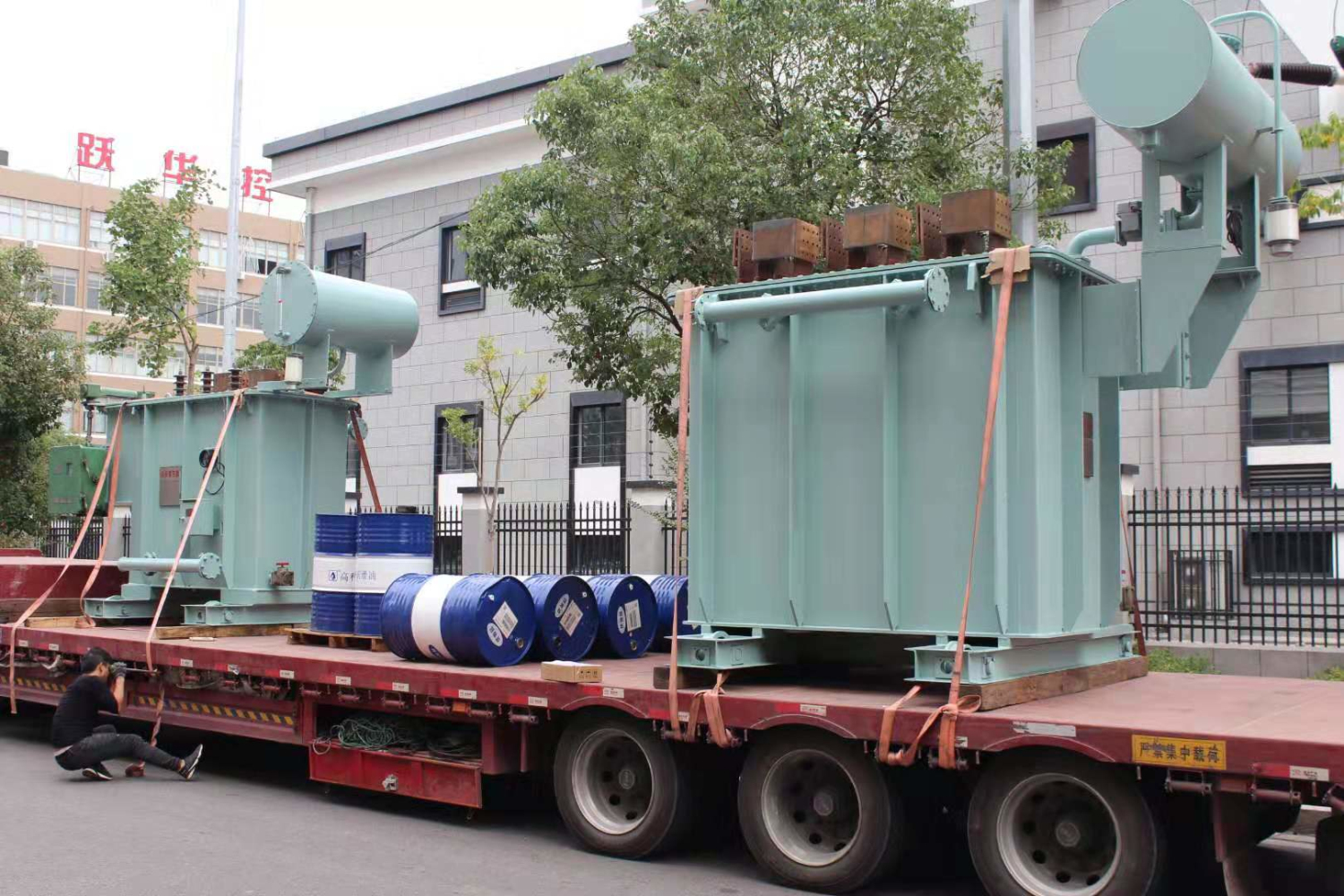 Oil-immersed Electric Furnace Transformer ready to ship to customer